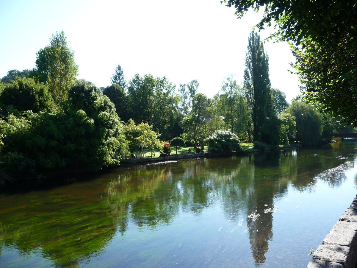 Hotel Alienor Brantome Exterior photo